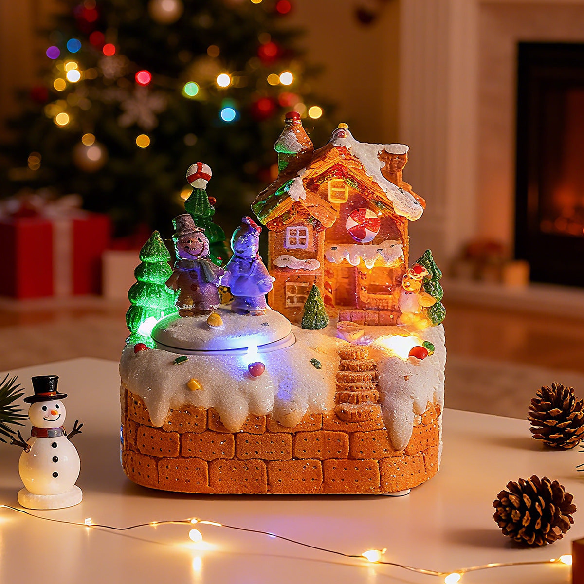 Mini Rotating Gingerbread Man Music Box – Cute Christmas Desktop Ornament